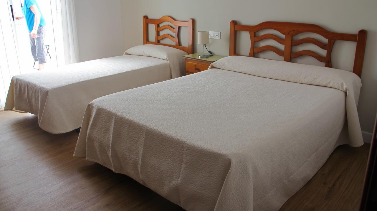 Hostal Onteniente ลามาโมลา ภายนอก รูปภาพ