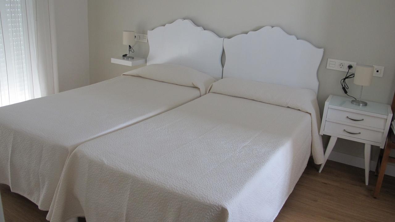 Hostal Onteniente ลามาโมลา ภายนอก รูปภาพ